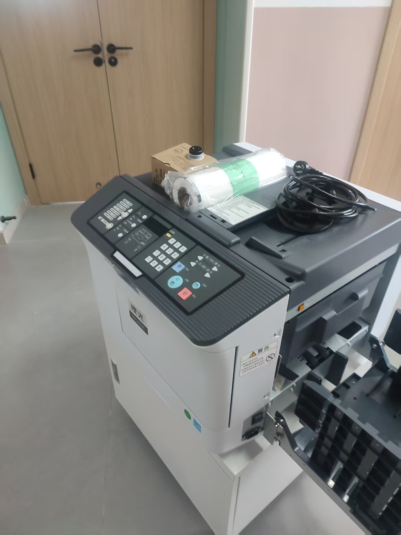 1754902978942180.jpg 243418.jpg